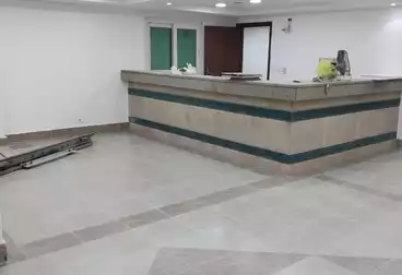 Administrative For rent - 20 rooms - floor 1