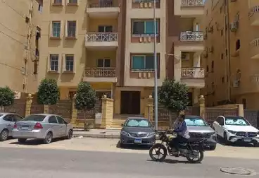 Apartments For sale - 3 rooms - floor 4