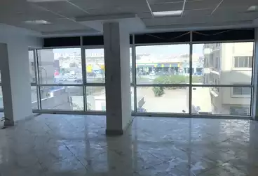 Offices For rent - 4 rooms - floor 0