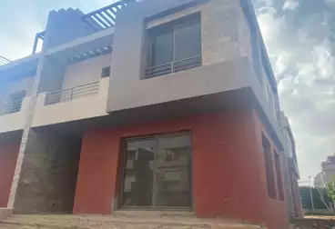Town House For sale - 4 rooms