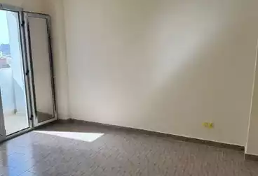 Apartments For sale - 2 rooms - floor 1