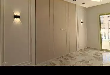 Apartments For sale - 3 rooms - floor 7