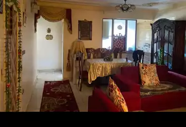 Apartments For sale - 2 rooms - floor 9