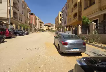 Apartment with Garden For sale - 3 rooms - floor 0