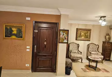 Furnished Apartment For rent - 3 rooms - floor 1