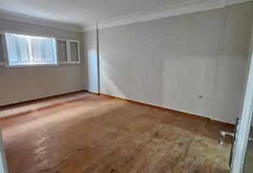Apartments For sale - 3 rooms - floor 6