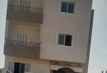 Building For sale - 3 rooms