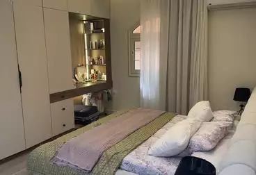 Apartment with Garden For sale - 3 rooms - floor 0
