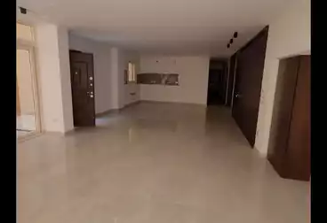 شقق للإيجار - 3 غرف - بالدور 0