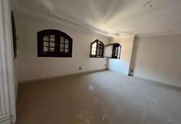 Apartments For sale - 2 rooms - floor 6
