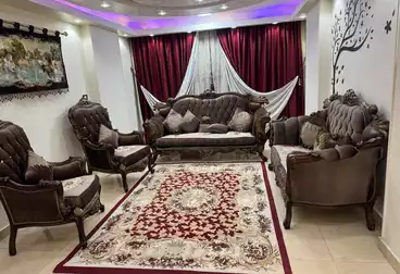 Furnished Apartment For sale - 3 rooms - floor 5