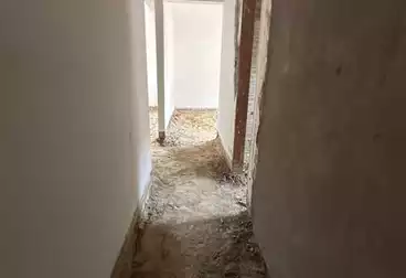 Apartments For sale - 3 rooms - floor 4