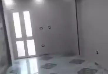 شقق للبيع - 3 غرف - بالدور 1