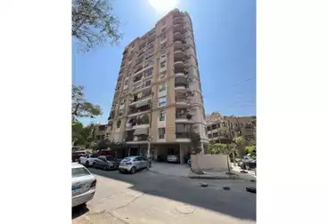Apartments For sale - 3 rooms - floor 11