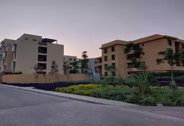 شقق للبيع - 4 غرف - بالدور 3
