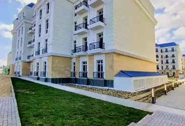 Apartments For sale - 4 rooms - floor 2