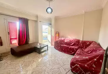Furnished Apartment For sale - 3 rooms - floor 4