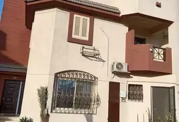 Twin House For sale - 7 rooms