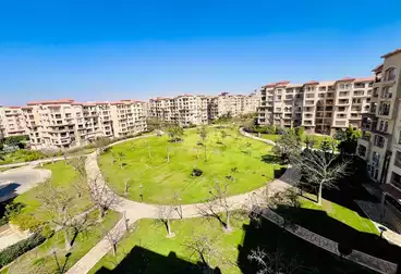 Apartments For rent - 5 rooms - floor 3