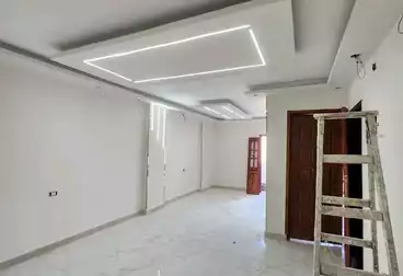 Apartments For sale - 2 rooms - floor 9