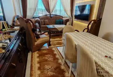 Apartments For sale - 3 rooms - floor 8