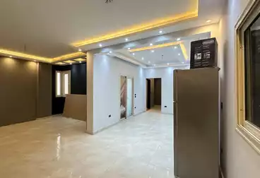 Apartments For sale - 4 rooms - floor 2