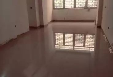 Apartments For sale - 2 rooms - floor 1