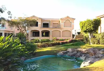 Villas For sale - 6 rooms