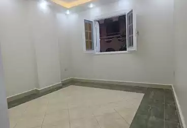 Apartments For sale - 3 rooms - floor 1