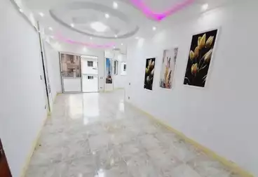 Apartments For sale - 2 rooms - floor 5