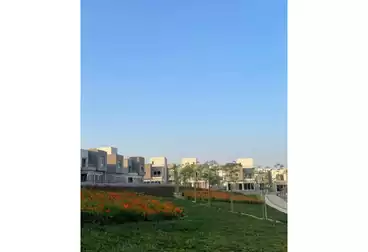 توين هاوس للبيع - 5 غرف