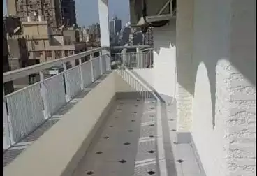 Apartments For sale - 3 rooms - floor 10