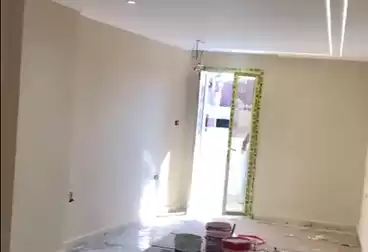 Apartments For sale - 3 rooms - floor 1