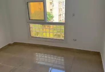 undefined undefined - 2 rooms - floor 3