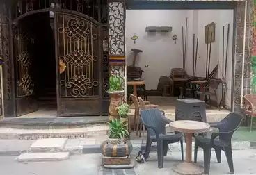 محلات للبيع - بالدور 0