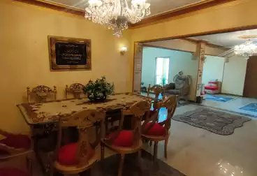 Furnished Apartment For sale - 3 rooms - floor 8