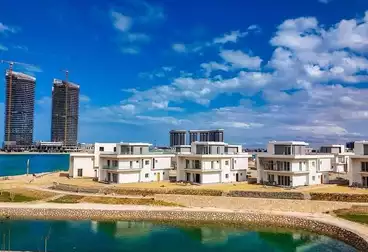 Villas For sale - 5 rooms