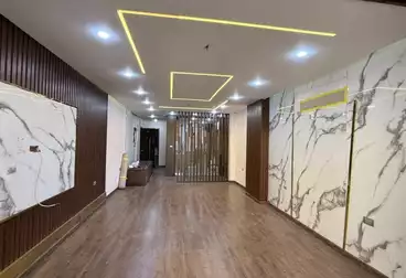عقارات للبيع - 3 غرف - بالدور 4