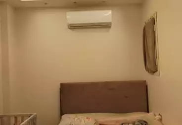 House / Home For sale - 4 rooms