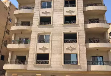 عقارات للبيع - 3 غرف - بالدور 3