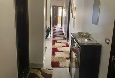 Apartments For sale - 3 rooms - floor 1