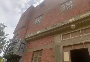 House / Home For sale - 3 rooms