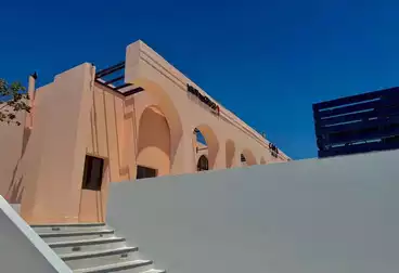 سنيور شاليه للبيع - 3 غرف - بالدور 2