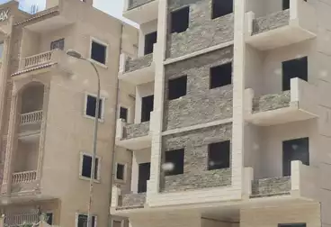 شقق للبيع - 3 غرف - بالدور 2