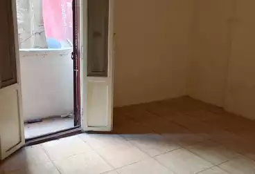 Apartments For sale - 2 rooms - floor 1