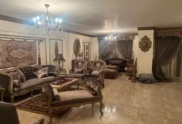 Furnished Apartment For sale - 3 rooms - floor 10