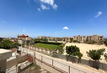 Villas For sale - 4 rooms
