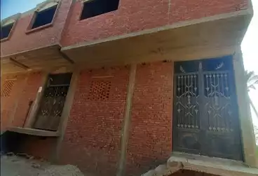 منزل / بيت للبيع - 4 غرف