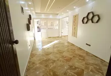 undefined undefined - 2 rooms - floor 4