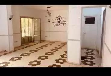شقق للإيجار - 2 غرف - بالدور 1